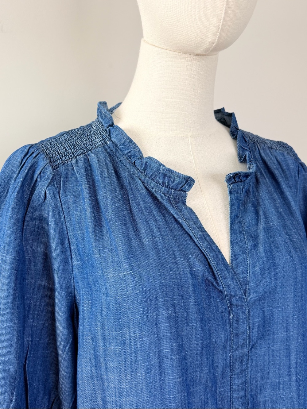 Talbots Chambray Tencel Shift Dress Blue Ruffle Sleeve Size L NWT - Picture 5 of 14